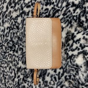 INC International Concepts Smooth Python-Embossed Blush Belt Bag NWT Size Med